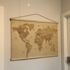 Hanging Canvas Map